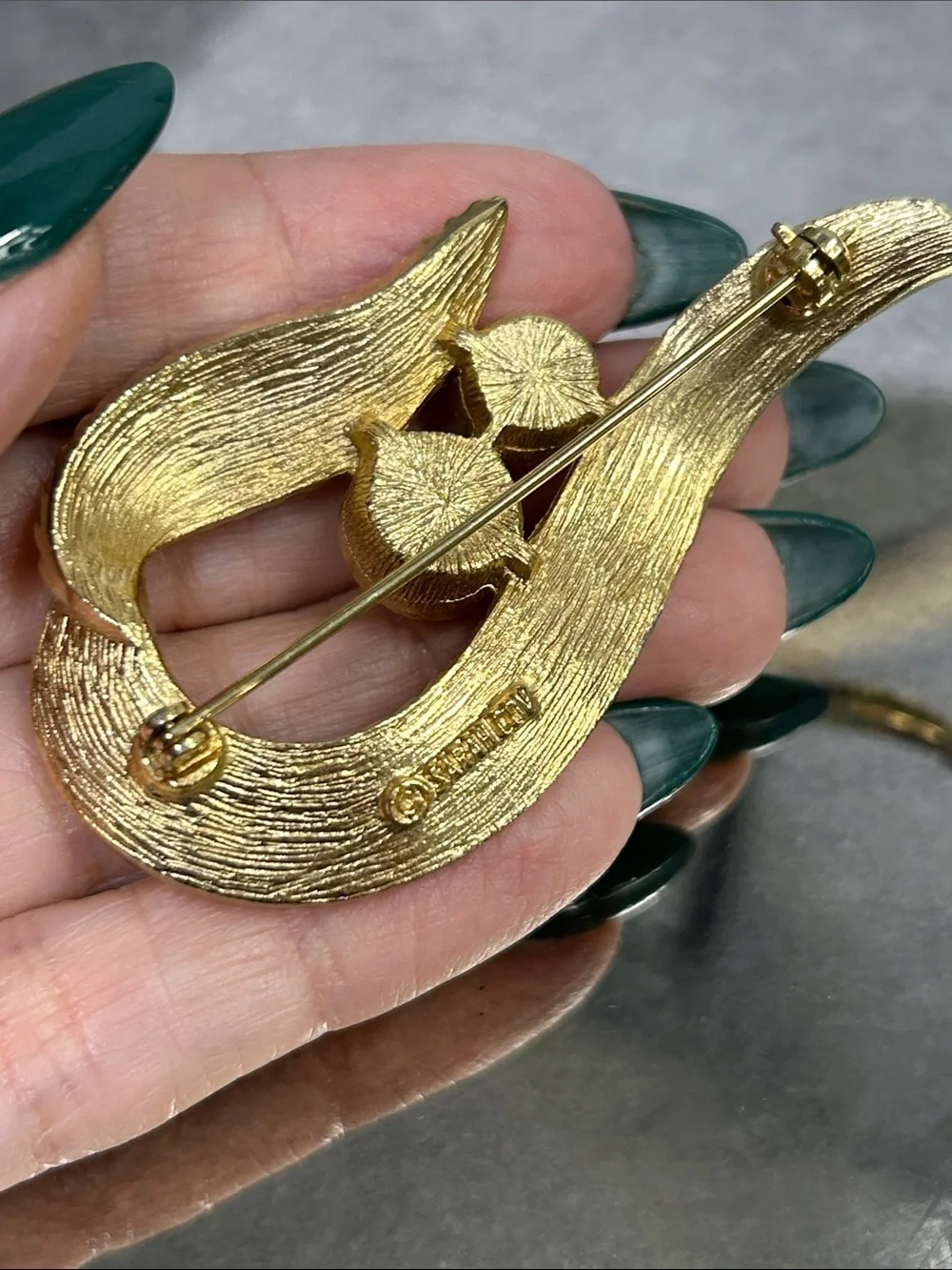 Vintage Sarah Coventry Gold-Tone Leaf Brooch with Ivory Pearl Accents
